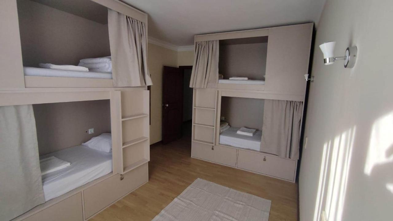 Hostel Summer House Vila Nova de Gaia Esterno foto